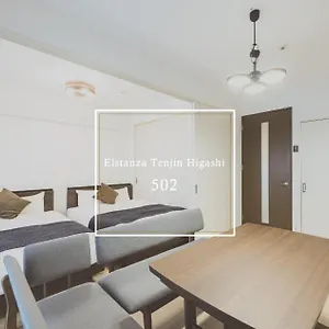 Elstanza Tenjin Higashi アパート