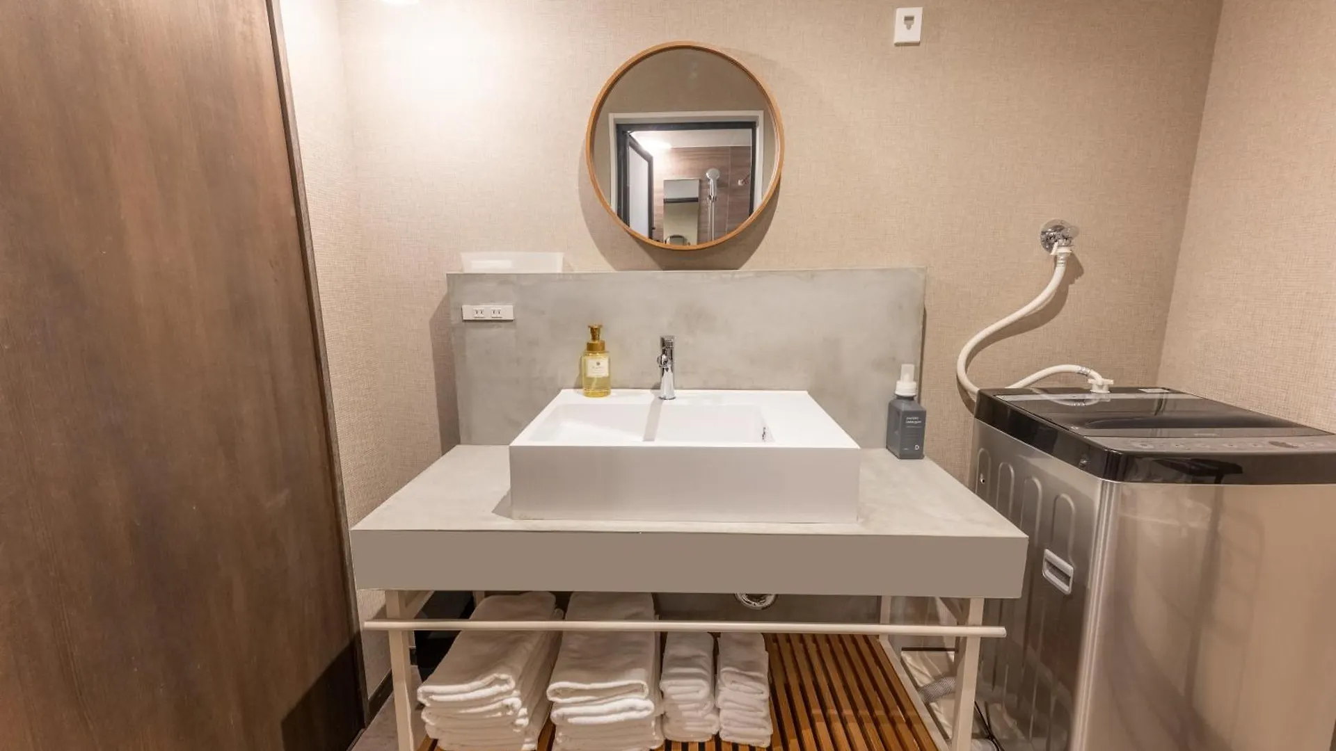Irodori Hotel Kon 福岡市 アパート